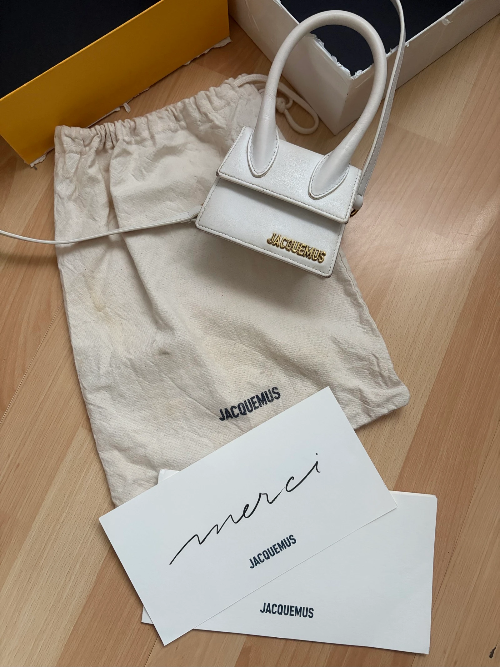 Sac jacquemus chiquito authentique